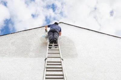 Peinture extérieure à Larcan — façades et ravalement